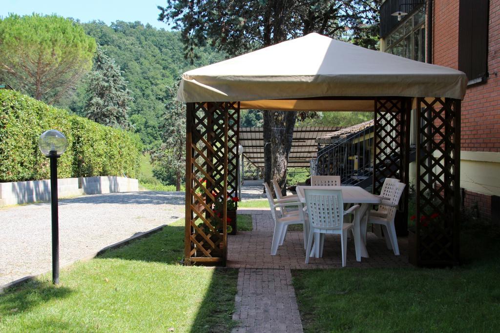 Azienda Agricola E Agriturismo Vallorsi Terricciola Quarto foto